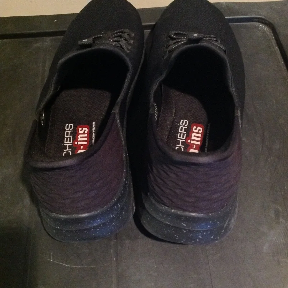 Skechers slip ins